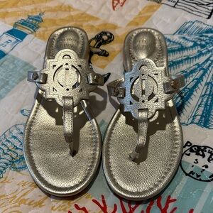 Crown & Ivy gold Metallic Silver Sandals